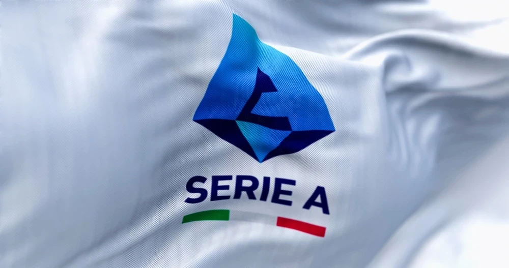 Alphadjo Cissé bohaterem Milanu. 19-latek zapisał się w historii Serie A Serie A - logo
