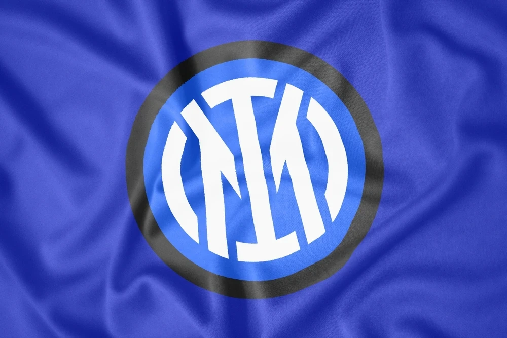 Manuel Akanji przed derbami Mediolanu: Inter musi być maksymalnie skoncentrowany Inter Mediolan - logo 2